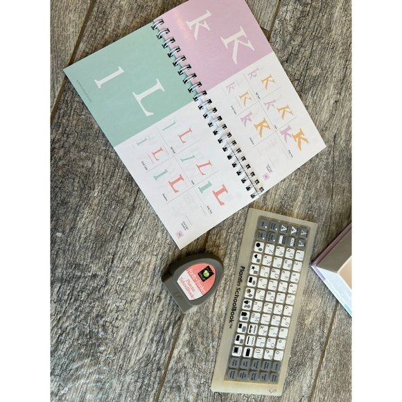 Plantin Schoolbook Cricut Cartridge Font Lettering Letters 29-0390 Provo Craft - Picture 2 of 7